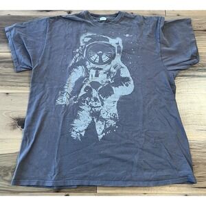 Delta Pro Weight Astronaut Tee Distressed Gray Mens 2XL Vintage Grunge